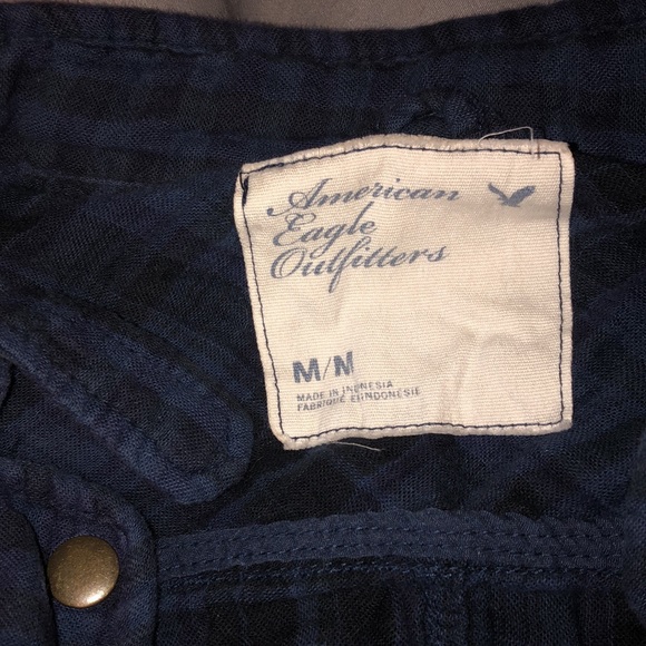 American Eagle Outfitters - light flannel zip up - Picture 2 of 3
